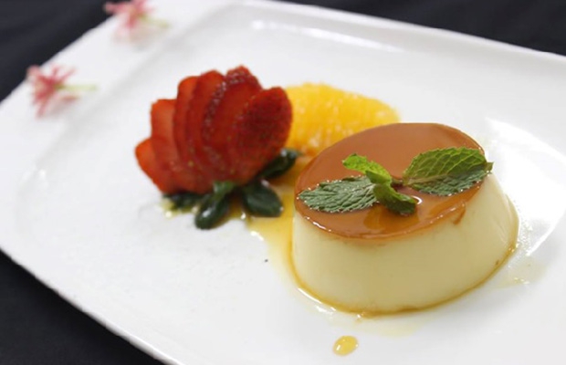 Bánh flan của Hướng Nghiệp Á Âu cần chuẩn bị những công cụ đồ dùng gì để làm nên món ăn này?