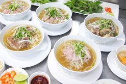 học làm phở bò