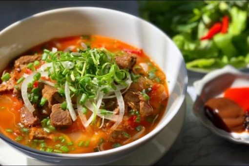 dạy nấu phở bò xốt vang