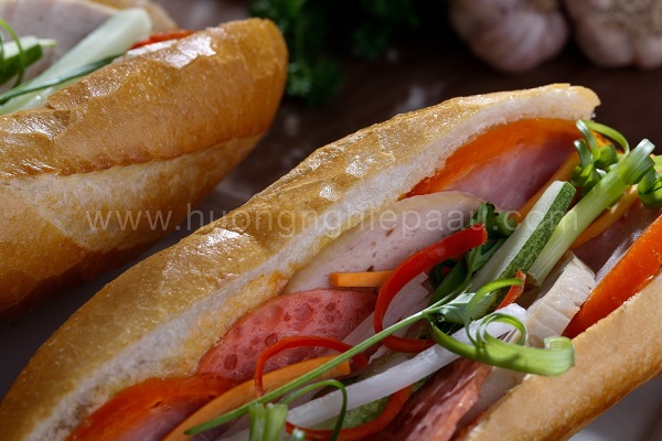 học làm nhân bánh mì việt nam